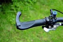 Load image into Gallery viewer, Cycling Lockable Handle Bar Grip Anti Skip Road Bike Handlebar Bicycle Grip Aluminum Alloy Mountain Bike Handlebar Grips Ergonomic Design Aluminum Double Lock-on Mountain Bike Grips Foldable Urban Bicycles Grips Scooter Grips