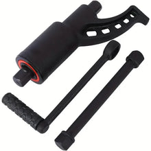 Load image into Gallery viewer, Torque Wrench with 8-Piece Socket Set
