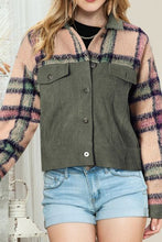 Load image into Gallery viewer, Plaid Corduroy Flap Pockets Button Up Jacket Trendy Outerwear With Classic Flap Pockets For Casual Comfort