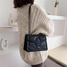 Load image into Gallery viewer, Delighted Black PU Leather Crossbody Chain Bags For Women And Girls Simple Fashionable Shoulder Small Handbags