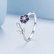 Load image into Gallery viewer, 925 Sterling Silver Oxidized Flower Design Ring with Pavé Setting CZ