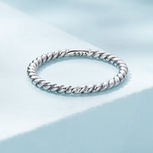 Load image into Gallery viewer, 925 Sterling Silver Oxidized Ring Size 6.0 for Women