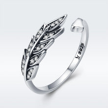 Load image into Gallery viewer, 925 Sterling Silver Pavé Setting CZ Leaf Ring for Women