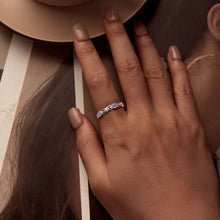 Load image into Gallery viewer, S925 Sterling Silver 4mm Plated Platinum Ring for Women Size 6.0