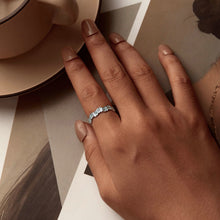 Load image into Gallery viewer, 925 Sterling Silver Enamel and Platinum Plated Ring Size 6 for Women