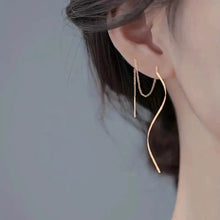 Load image into Gallery viewer, Drop Earrings Golden S Design