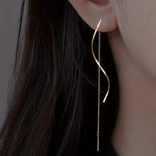 Load image into Gallery viewer, Drop Earrings Golden S Design