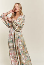 Load image into Gallery viewer, New Printed V-Neck Batwing Sleeve Dress For Summer – Stylish, Effortlessly Chic, Comfortable, Perfect for Casual and Semi-Formal Events