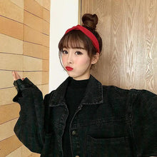 Load image into Gallery viewer, Elegance Black Denim Short Jackets For Women Loose Single Breasted Button Pockets Stylish Chic Retro Casual Streetwear For Women