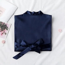 Load image into Gallery viewer, Elegant Wedding Bride Robe Lightweight Short Silk Sleepwear Women Indoor Bathrobes