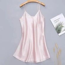 Load image into Gallery viewer, Elegant Wedding Bride Robe Lightweight Short Silk Sleepwear Women Indoor Bathrobes