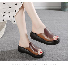 Load image into Gallery viewer, Elegant Woman Platform Slippers Summer Women Genuine Leather Slipper High Heel Shoes Women Outdoor Beach Slippers Wedge Sandals Shoes Loafers Walking Slip On Shoes Breathable Lightweight Work Comfortable Slippers