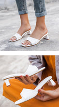 Load image into Gallery viewer, Elegant Women Slippers Summer Outdoor Beach Flip Flop Open Toe Flat Casual Low Heel Sandal Square Open Toe Heeled Sandals Beach Charming Sandals