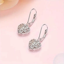 Load image into Gallery viewer, Exquisite Hollow Heart-Shaped Hoop Earrings
