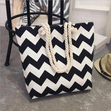 Load image into Gallery viewer, Eye-Catching Fashionable Folding Women Big Size Handbag Ladies Casual Flower Printing Canvas Graffiti Shoulder Bag