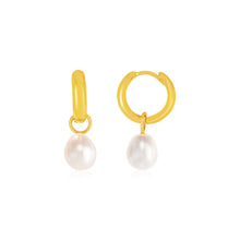 Load image into Gallery viewer, 14k Yellow Gold Small Hoop Earrings with Pearls