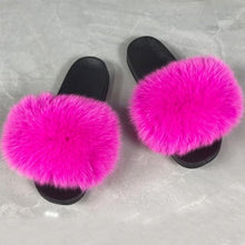 Load image into Gallery viewer, Fashion Fox Fur Slippers Women Home Fluffy Comfort Summer Flats Sweet Shoes Indoor Flip Flops Fur Slides Elegant Sandals Lightweight House Slippers Fuzzy Band Slip On Open Toe Slippers