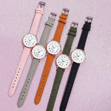 Load image into Gallery viewer, Fashion Girls Quartz Watches Bracelet Set Luminous Dial Watch Women Casual Leather Female Wrist Watch Leather Band Thin Minimalist Casual Simple Dress Quartz Analog Watch