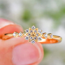 Load image into Gallery viewer, Fashion Luxury 925 Sterling Silver Snowflake Ring - 2021 Trending Fashion Jewelry for women Wedding Band Ring Promise Love Engagement Rings