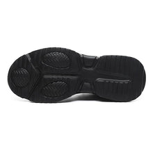 Load image into Gallery viewer, Fashion Men's Sneakers Winter Plush Casual Shoes Trainers Lightweight Vulcanize Walking Sneakers Warm Anti-Slip Soft Sole Warm Fur Lined Winter Comfortable Sneakers