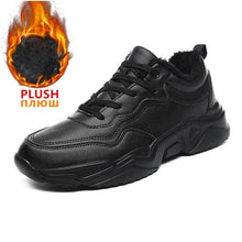 Load image into Gallery viewer, Fashion Men's Sneakers Winter Plush Casual Shoes Trainers Lightweight Vulcanize Walking Sneakers Warm Anti-Slip Soft Sole Warm Fur Lined Winter Comfortable Sneakers