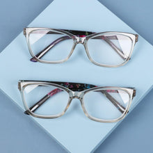 Load image into Gallery viewer, Fashion Reading Eyeglasses Men Women High Definition Transparent Optical Eyewear Anti Blue Eye Protection Eyeglasses Transparent Optical Eyewear With Diopter +1.0~+ 4.0