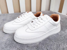 Load image into Gallery viewer, Fashion White Split Leather Women Sneakers White Lace Up Women Casual Shoe Luxury Leather Womens Sneakers Spring Casual Women Fashion Flat Sneakers