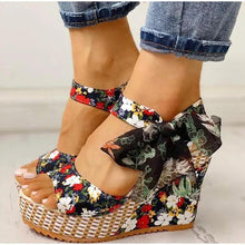 Load image into Gallery viewer, Fashion Women Sandals Luxury Design Elegant High Quality Materials Stylish Womens Summer Sandals