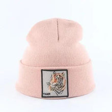 Load image into Gallery viewer, Fashionable Warm Animal Theme Wolf Knitted Unisex Beanies For Women Soft And Comfortable Beanies For Winter And Autumn