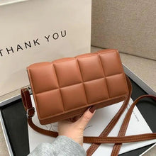 Load image into Gallery viewer, Fashionable Women's Bag Autumn Winter Female Literary Single-Shoulder Bag Chain Design Cross-Body Bag Trendy Women's Bag
