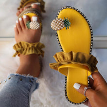 Load image into Gallery viewer, Faux Pearl & Pineapple Decor Toe Post Thong Sandals