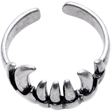 Load image into Gallery viewer, Silver Plated Terrible Teeth Toe Ring