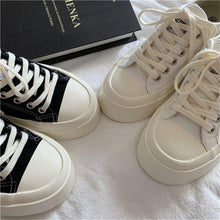 Load image into Gallery viewer, Flat White Sneakers Women's Sports Shoes Platform Vintage Casual Footwear Round Tennis Athletic Canvas Trainers White Sneakers Low Top Canvas Sneakers