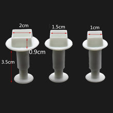 Load image into Gallery viewer, Fondant Cake Cookie Cutter Embossed Ejector Stamp Plunger Mold Kitchen Baking Cake Decorating Tools Heart Shaped Cookie Mold Hand Press Cookie Dessert Cutter Pastry Decoration Tool Mooncake Maker