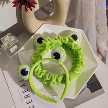 Load image into Gallery viewer, Funny Frog Makeup Headband Wide-brimmed Elastic Hairbands Cute Girls Hair Bands Women Hair Accessories Girls Hairband Gorgeous Hair Accessories For Women