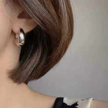Load image into Gallery viewer, Glossy Chunky Shaped Hoop Earrings Copper Jewelry Vintage Elegant Style Female Geometric Ear Buckles