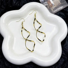 Load image into Gallery viewer, Spiral Design Dangle Earrings