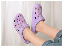 Load image into Gallery viewer, Gray Cute Summer Sandals Women Beach Sandals Non Slip Comfortable Lightweight Outdoor Sandals Woman Light Weight Quick Drying Slip-On Garden Clog Shoes Rubber Slipper
