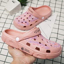 Load image into Gallery viewer, Gray Cute Summer Sandals Women Beach Sandals Non Slip Comfortable Lightweight Outdoor Sandals Woman Light Weight Quick Drying Slip-On Garden Clog Shoes Rubber Slipper