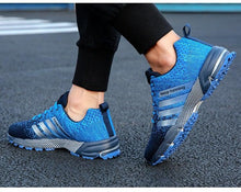 Load image into Gallery viewer, Green Breathable Mens Running Sneakers Outdoor Marathon Lightweight Running Mens Sport Shoes Athletic Footwear Breathable Comfortable Athletic Sport Sneakers