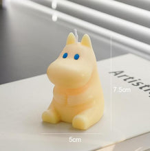 Load image into Gallery viewer, Handmade Scented Candles Creative Teddy Dog Candles Cute Bear Birthday Candles Bear Shaped Cool Candles Scented Funky Candles Aesthetic Candles Birthday Cake Decoration Cake Topper Decor For Baby ShoweAromatherapy Teddy Bear Shape Candle Gift