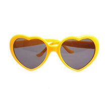 Load image into Gallery viewer, Heart Effect Diffraction Glasses That Turn Lights into Hearts Shaped Love Effects Glasses Watch The Lights Change to Heart Shape At Night Diffraction Glasses For Unisex Sunglasses