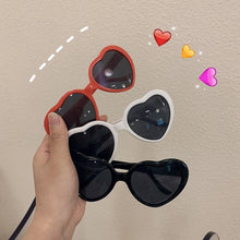 Load image into Gallery viewer, Heart Effect Diffraction Glasses That Turn Lights into Hearts Shaped Love Effects Glasses Watch The Lights Change to Heart Shape At Night Diffraction Glasses For Unisex Sunglasses