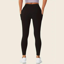 Load image into Gallery viewer, High Rise Butt Lifting Seamless Leggings with Phone Pockets