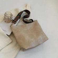 Load image into Gallery viewer, Large Geometric Crossbody Bag