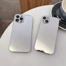 Load image into Gallery viewer, Luxury Clear Back Mirror Shock-Absorption Anti-Scratch Bright Reflection Protective Case Cover Silver Golden Mirror Shockproof Case for iPhone 14 13 12 Pro Max 11 X XR XS 8Plus iphone Hard Back Cover