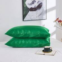 Load image into Gallery viewer, Luxury Ladies Satin Pillowcase Satin Silk Ultra Soft Standard Pillowcase Silk Satin Pillow Cases For Hair and Skin Soft King Queen Elegant Standard Bedding Pillowcase Cushion Cover Home Decor