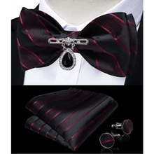 Load image into Gallery viewer, Luxury Pink Solid Men Bow Tie Silk Business Wedding Elegant Bowtie For Men Unique Desing For Every Occasion
