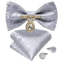 Load image into Gallery viewer, Luxury Pink Solid Men Bow Tie Silk Business Wedding Elegant Bowtie For Men Unique Desing For Every Occasion
