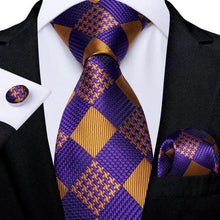 Load image into Gallery viewer, Luxury Wedding Party Floral Design Silk Necktie Hanky And Matching Cufflinks Set For Men Classic Design Necktie Set For Men
